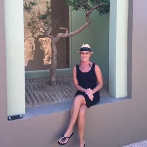 Meet your Posher, Manda